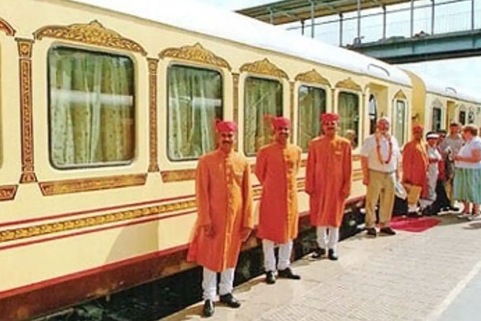 Home 32 Royal Rajasthan On Wheels